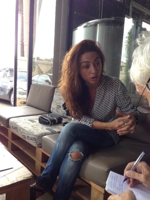 Maya Nakhel durant l'interview.
