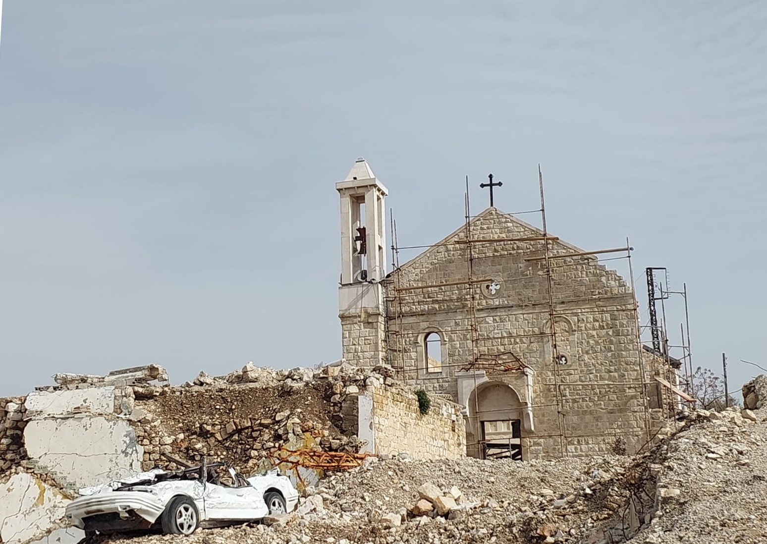 Église bombardée, Yaroun, août 2026
